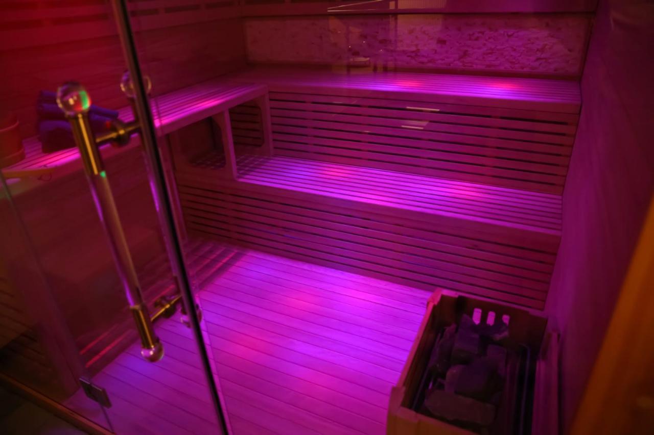 Le Wellness Privatif Hotel Seraing Buitenkant foto